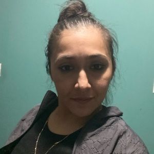 Meet your Posher, Marcela